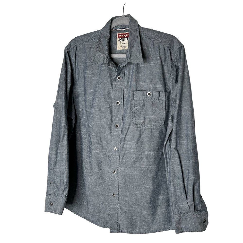 Wrangler Men's Button-up Shirt Size L in Blue with White Thread Detail
